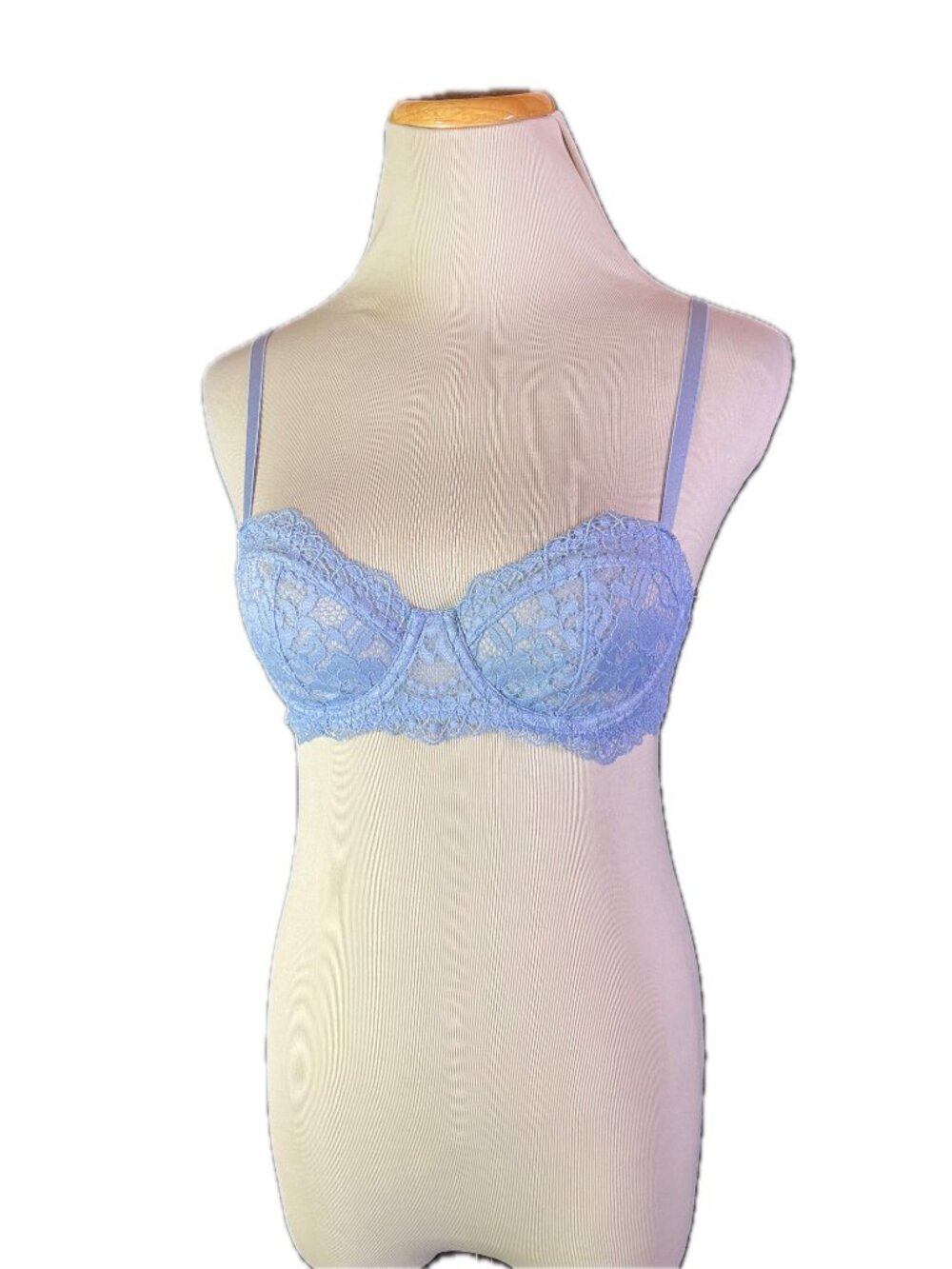 Intimately Free People Size 32A Underwire Lace Bra Periwinkle Blue